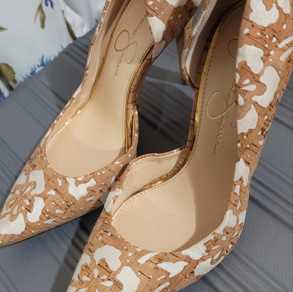 Heels Jessica simpson size 7